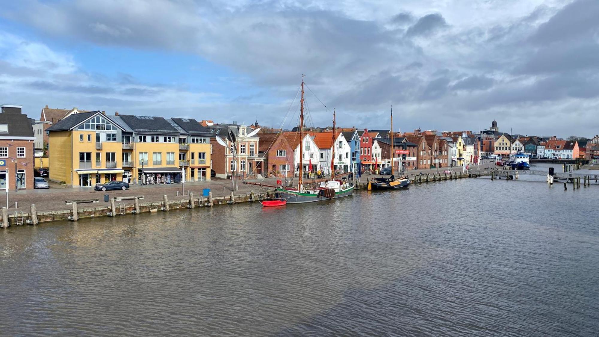 Simmerdeis Am Hafen Husum  Extérieur photo