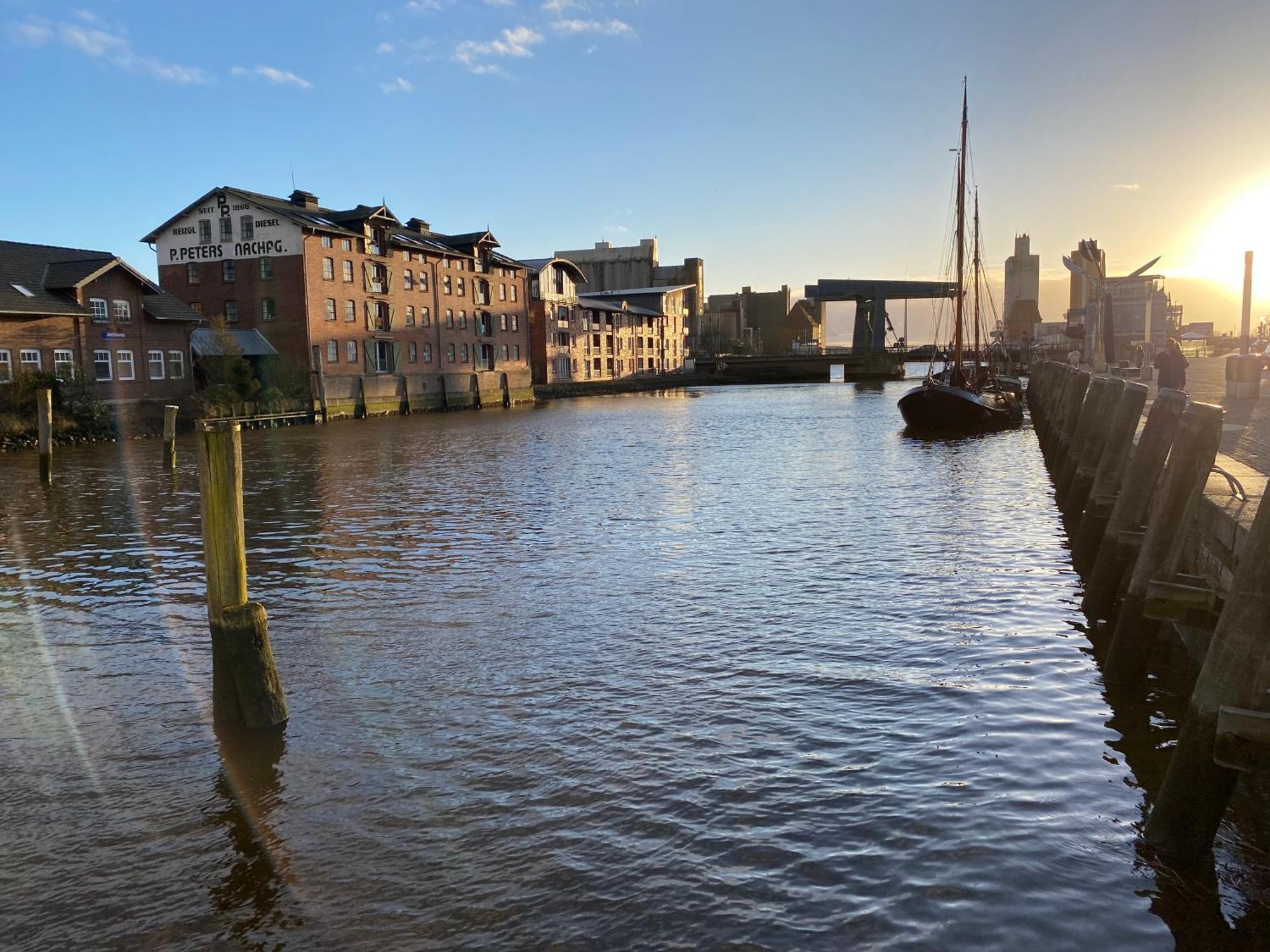 Simmerdeis Am Hafen Husum  Extérieur photo